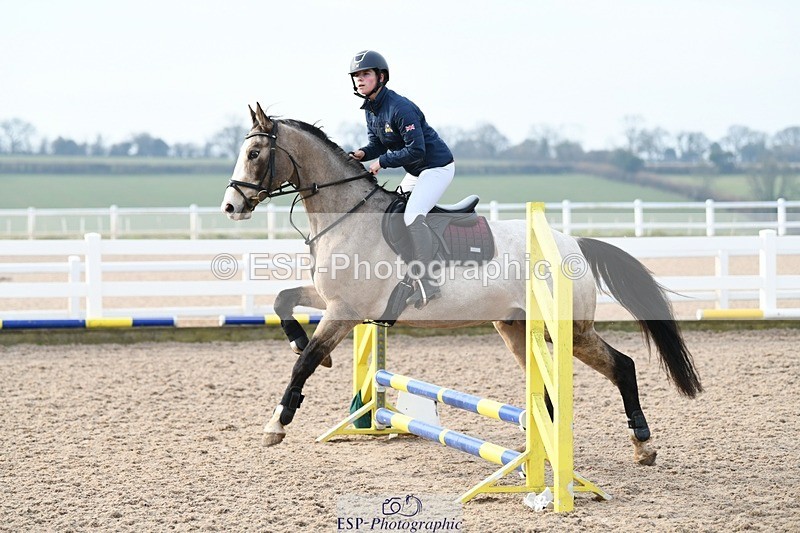 250309-090729-03088 - Cls 18-20 CR, Club and Schools 60cm