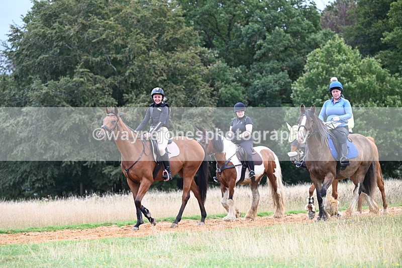 DSC_4813 - Time at Statue 11:10 to 11:42