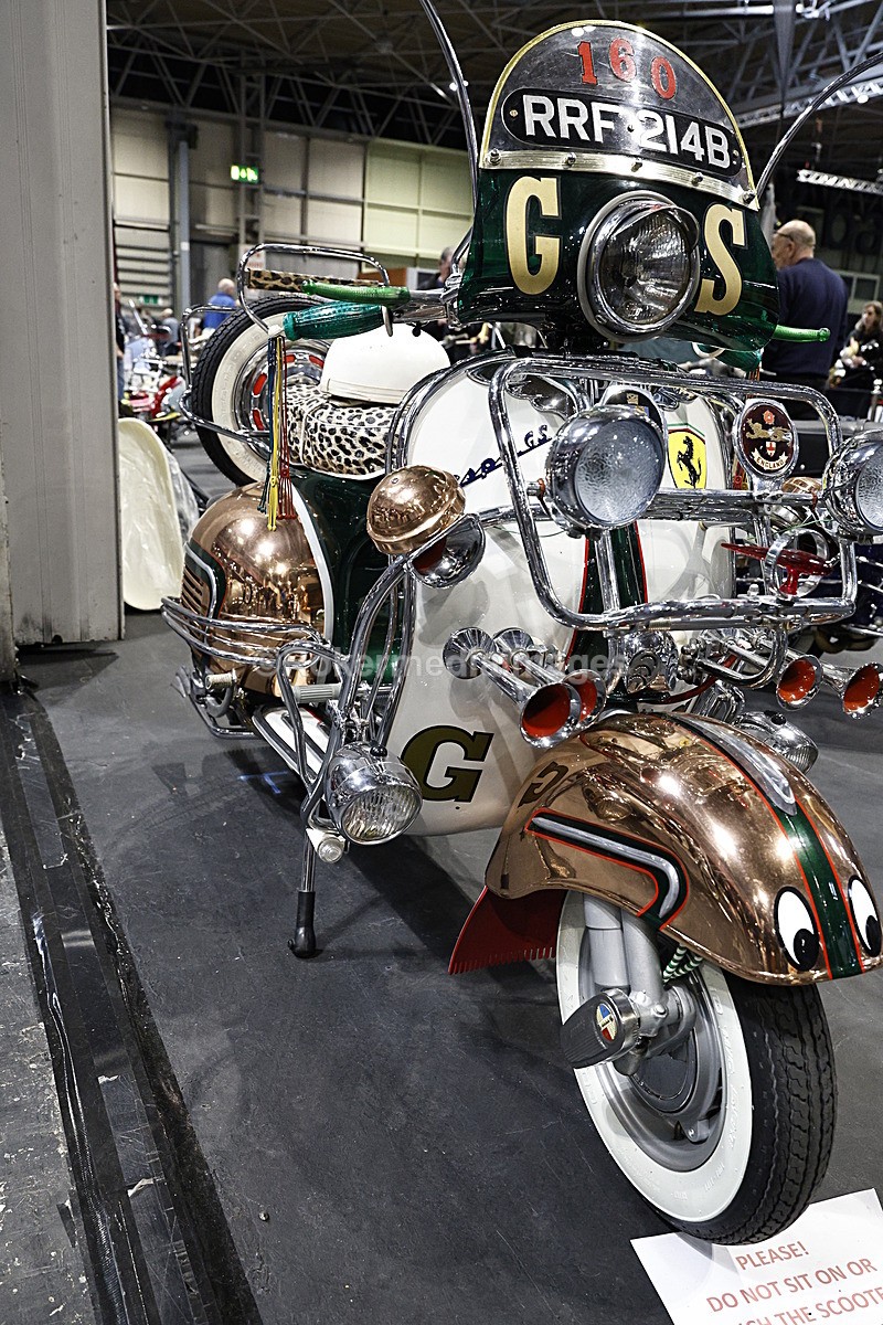 _MGL4078 - Classic Car Show NEC 2025