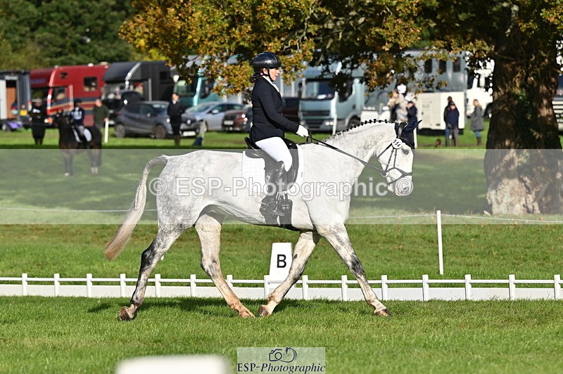 251024A-101229-08262 - G-554-Kerri.Mcnicol