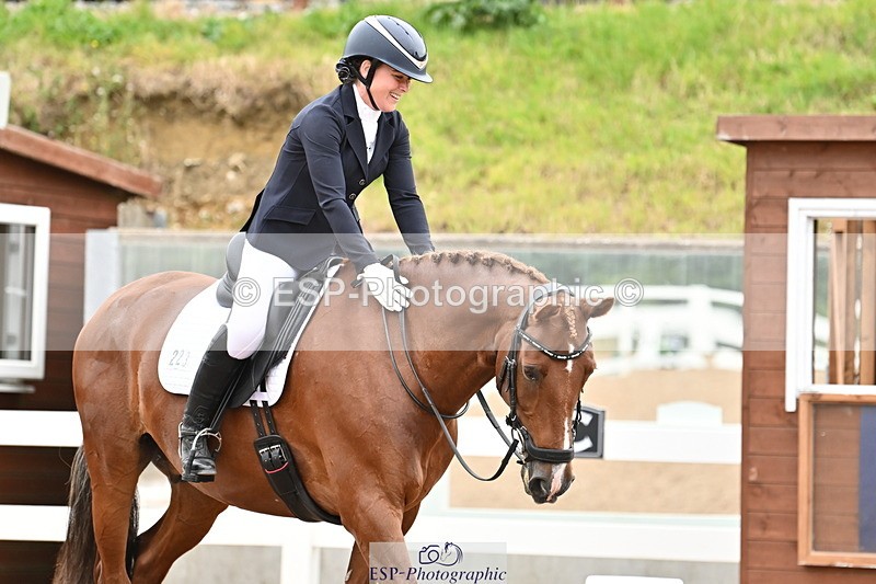 240817A-152458-10095 - 223-Pippa.Knight-KFS.Boston.Burglar