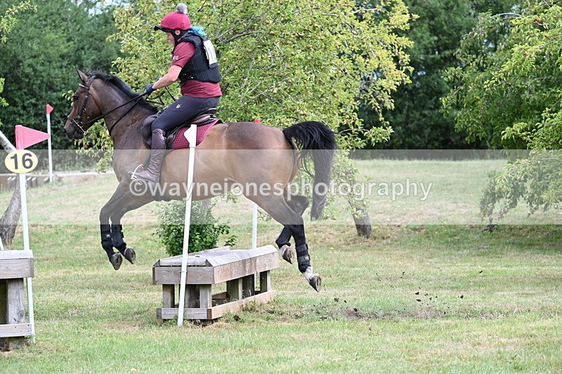 WJ7_4965 - 60cm XC Time 09:58 to 10:16