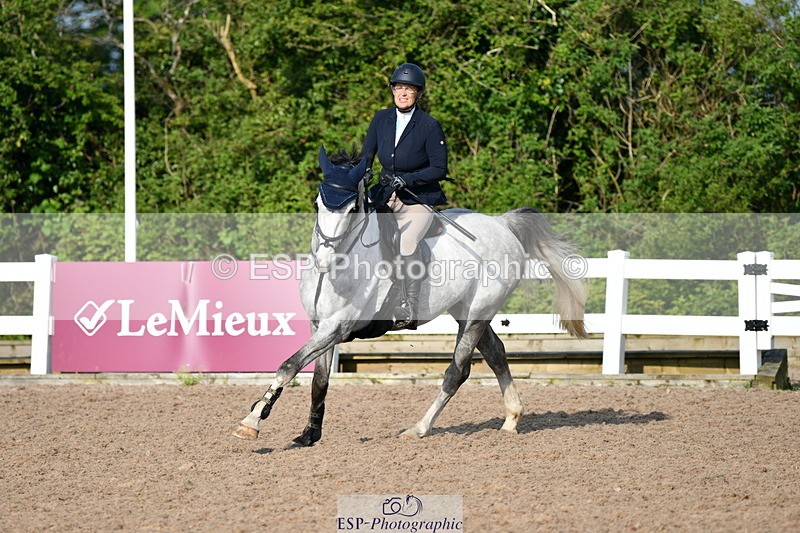 240511A-082023-10533 - Cls 27 85cm National Am Quali