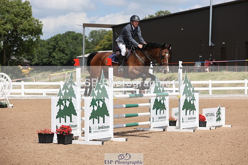 240718A-131208-05461 - Cls 9, 1 Star Bronze Tour 1.10m