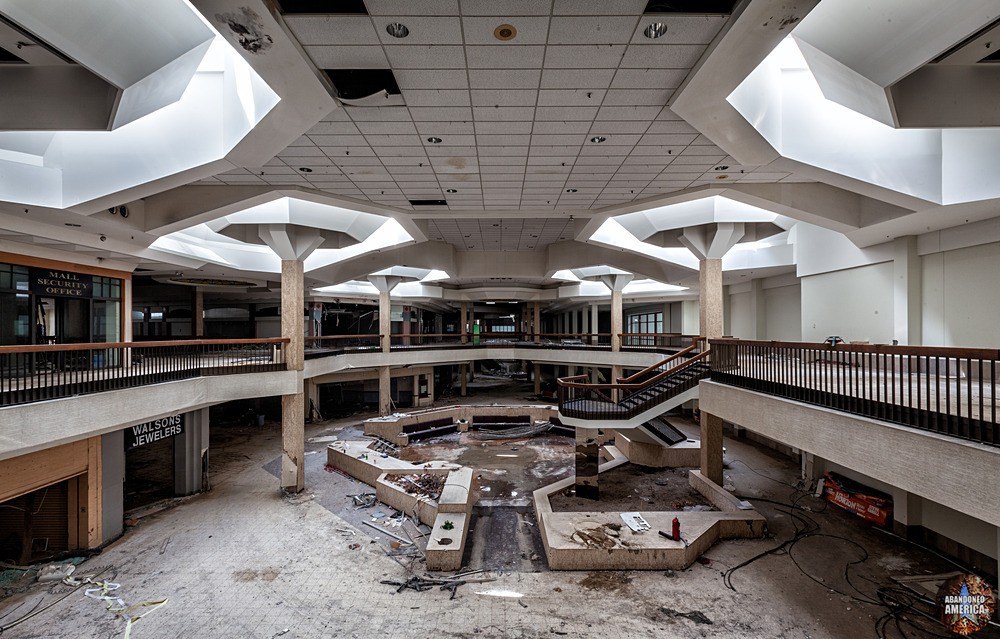 Randall Park Mall (North Randall, OH) | The Vast Expanse - Randall Park Mall