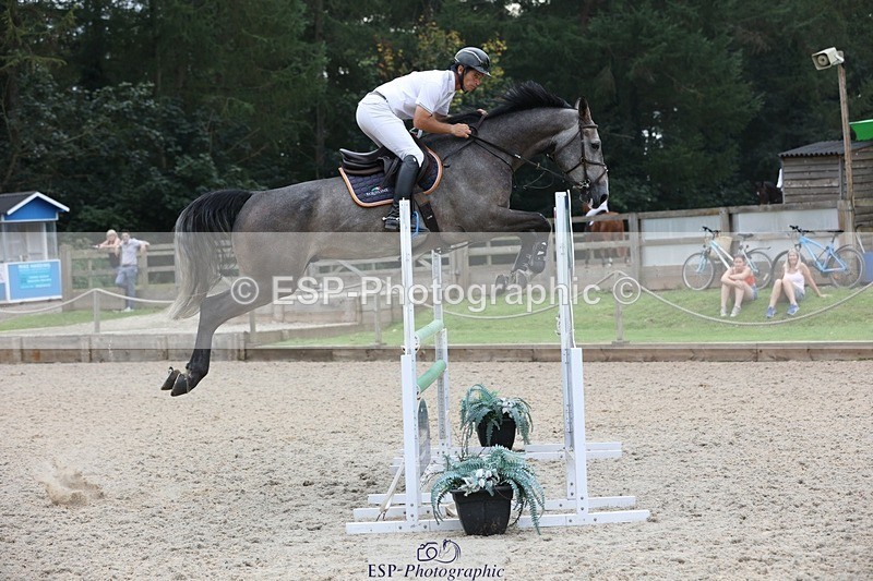 230908-165243-03016 - Cls 9 Snr Newcomers & 1.10m Open