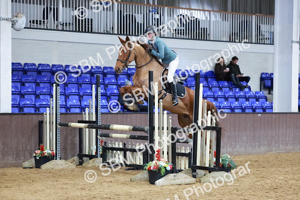 SBM_007569 - Class 24 - Nupafeed Supplements Senior Discovery/ 1m Open