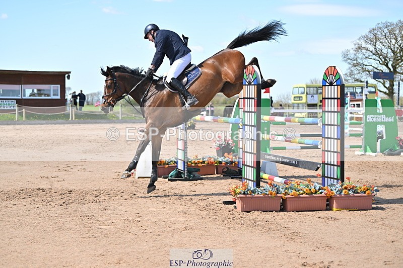 240420A-140316-11594 - Cls 7, 2 Star Medium Tour 1.35m