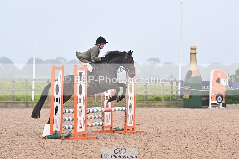 240813-190647-00859 - Classes 5 A&B & 6 80cm