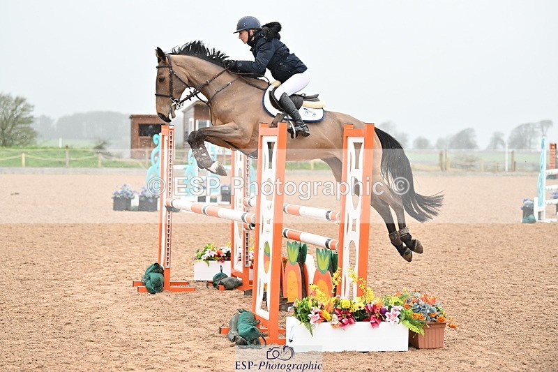 240315A-110753-00327 - Cls 2 Snr Newcomers