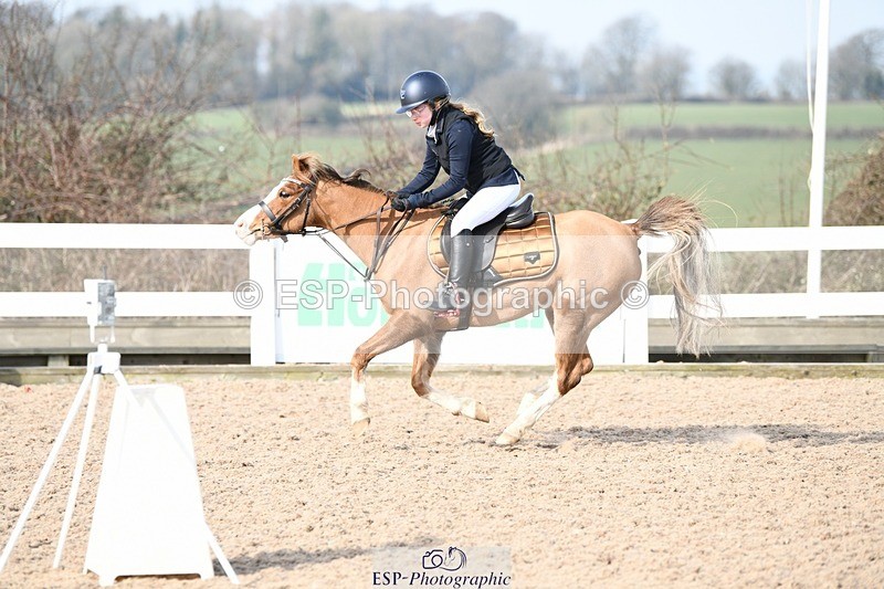 250309-104200-03421 - Cls 21+22, Club and Schools 70cm