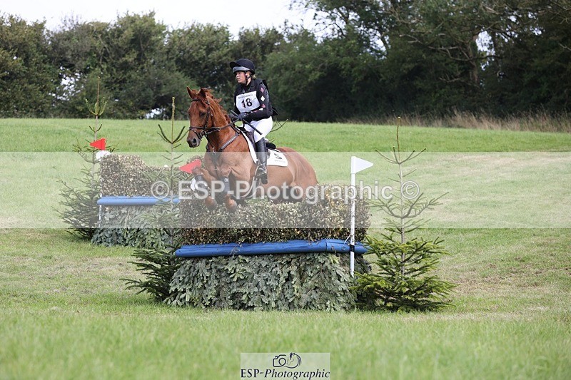 240831A-124950-02997 - 018-Tabitha.Trevelyan-Johnson-DUEL.IN.THE.SUN