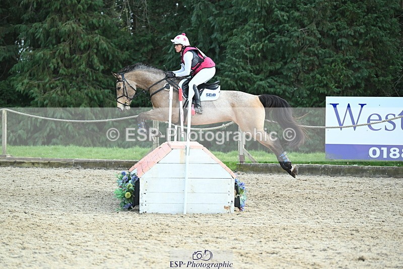 250309A-160950-02317 - Cls 03 90cm 15.05 to End