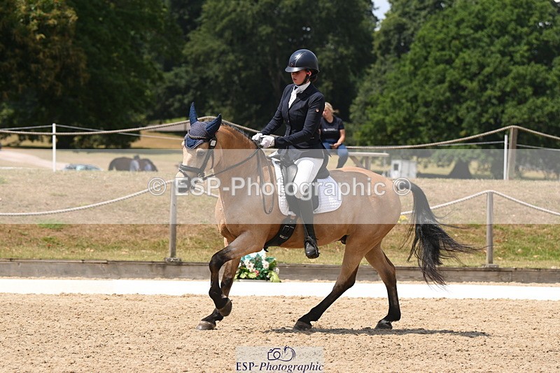 250719A-125732-05209 - 141-Chloe.Dunn-Towerhill.Shamie