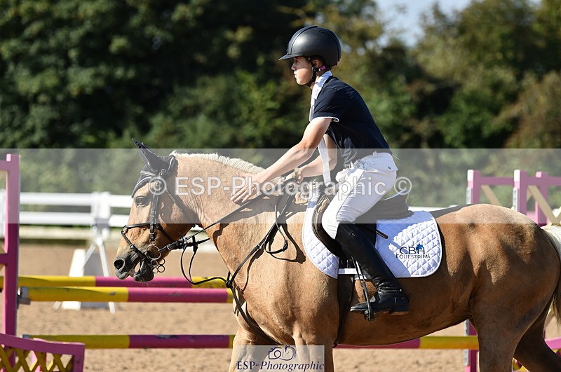 230903A-102126-03949 - Cls 18 Pony Brit Novice & 80cm Open