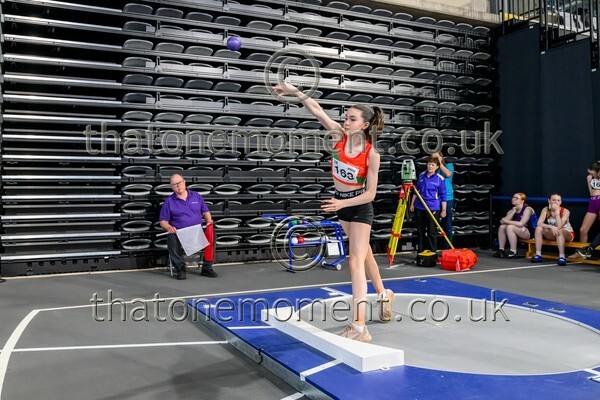 AgeInd25SAT-921796 - Field Female