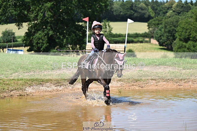 240729B-145954-02940 - Abbie's Group XC