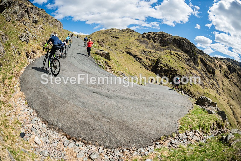 145039 - Hardknott Hairpin 14.00 - 15.00