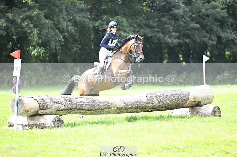 240804-153539-18313 - 652-Tessa_Arthur-FIDGET