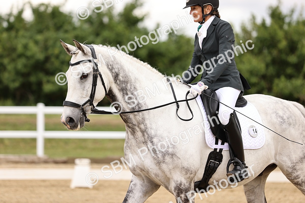 SBM_001978 - Class 2 - Novice 4 - 10.36-11.39