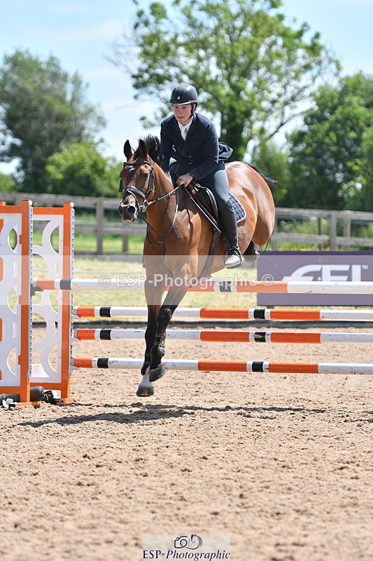 240609A-123153-05213 - Cls 18 Snr Newcomers and 1.10m Open