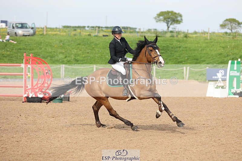 240511A-165410-15087 - Cls 38 National 1.40m Open