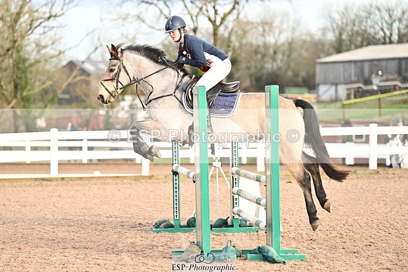 241206-095530-00120 - Cls 2 British Novice and 90cm Open