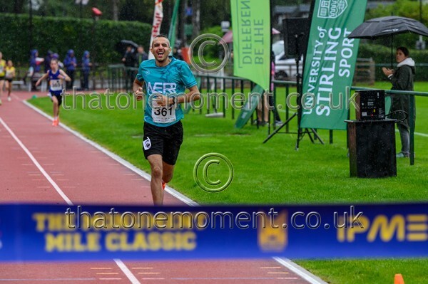 Monument25-917696 - Set One