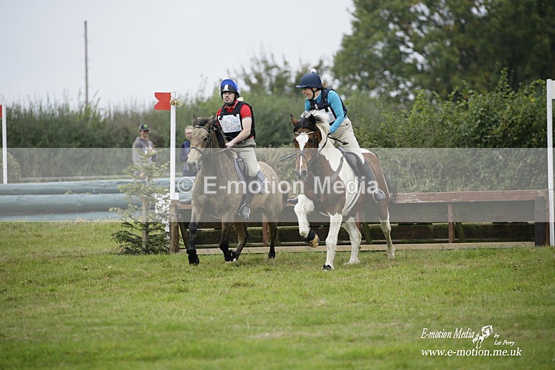  WWHT 171021 1935 - Novice Pairs (0.80m)  17/10/21