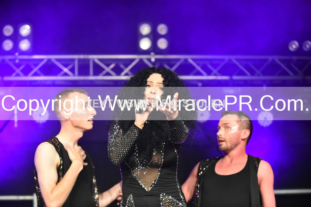 SH4_6891 - The Cher Experience