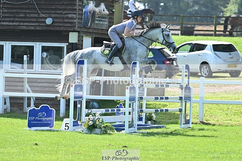 230909-122322-05458 - Cls 11 Snr Foxhunter & 1.20m Open