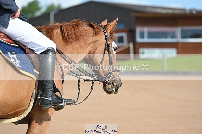 230721A-085815-04818 - Cls 2, 2 Star Small 1.30m