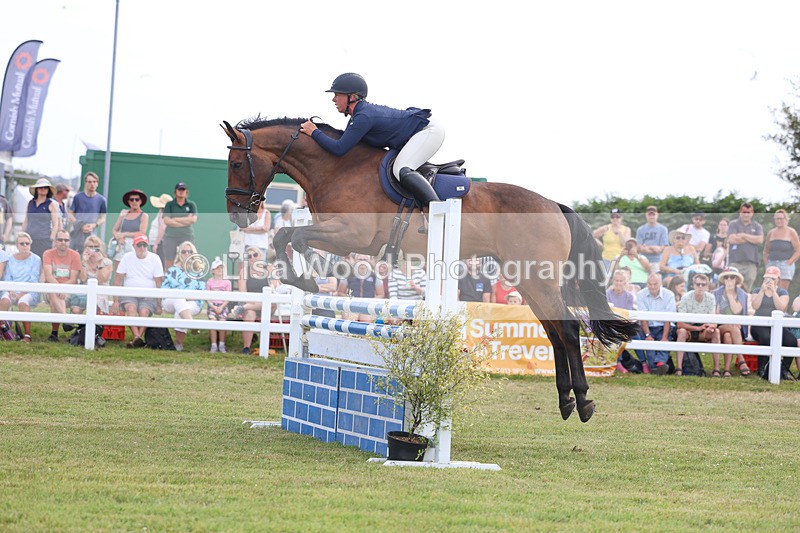 3E7A0368 - Class B: Showjumping Accumulator