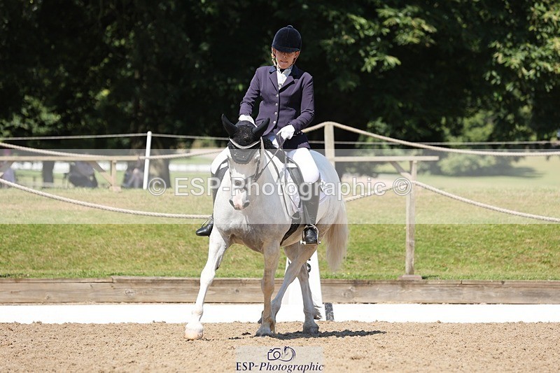 240719-111519-00927 - 215-Emma_Lomas-Hillgarth_Bombay_Saphire