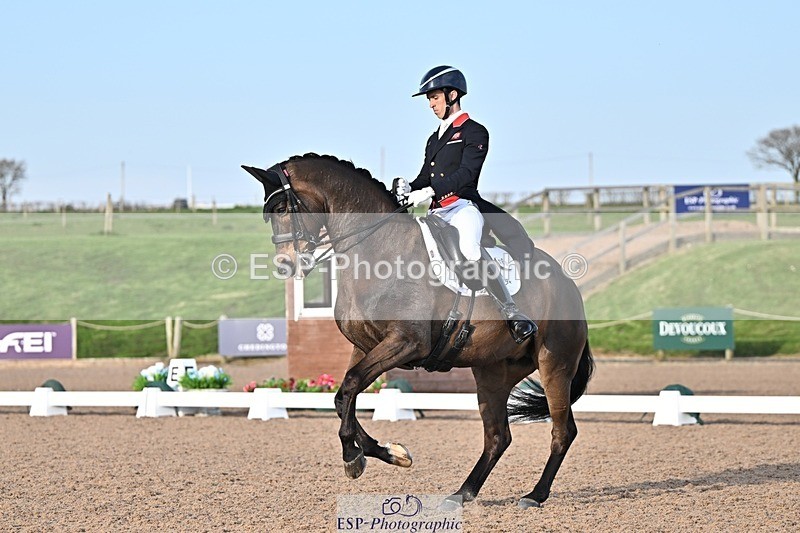 250404-180101-08528 - 154-Alexander.Harrison-Kickback