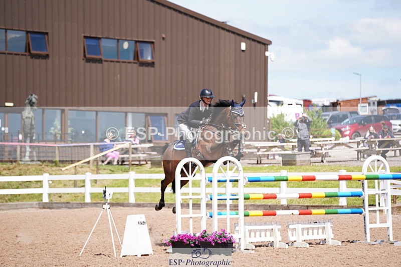 240525A-133438-06230 - Cls 17 National 1.30m