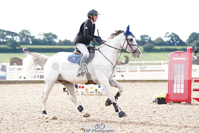 240915A-113602-09481 - Cls 33 85cm Amateur Qualifier