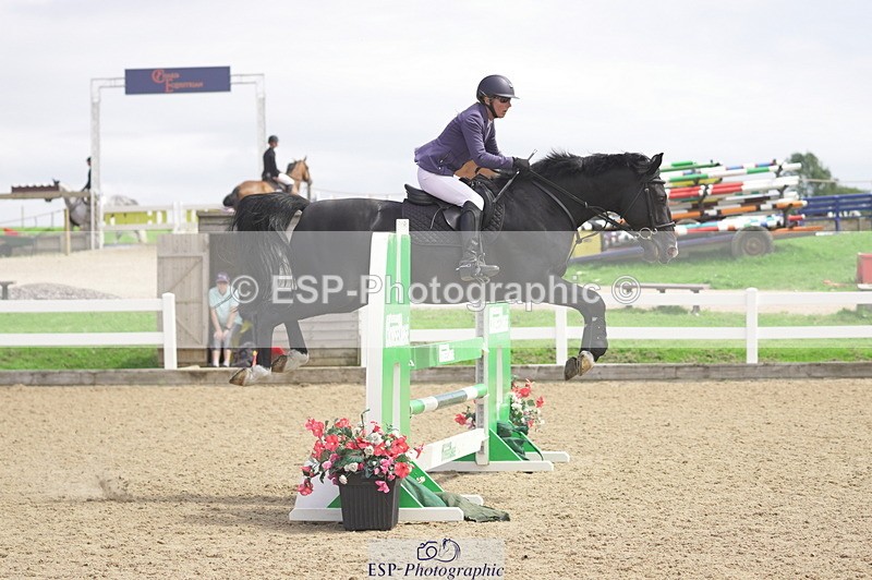 230810A-132400-02404 - Cls 4 1.05m Amateur Quali