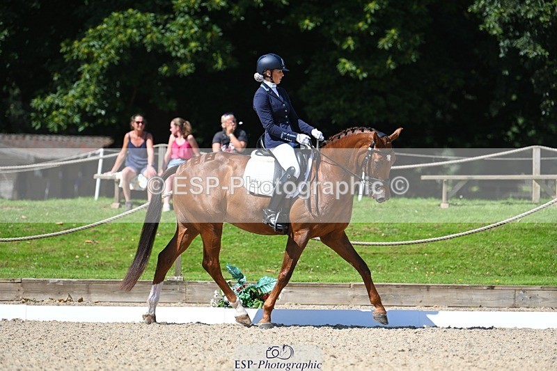 230811-115310-01104 - Cls 4 Adv Medium Silver