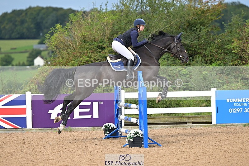 240912A-100806-00911 - Cls 8 Snr British Novice and 90cm Open