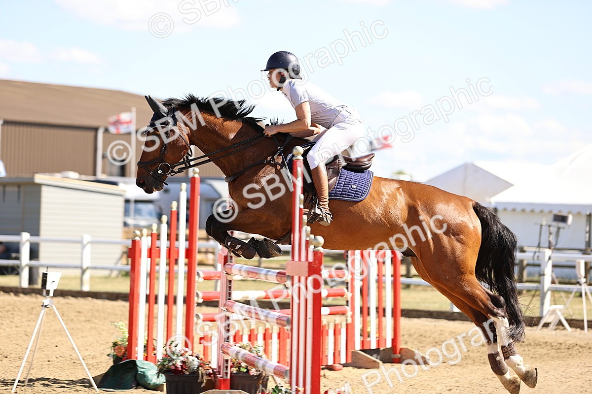 SBM_015601 - Class 16 - Senior foxhunter - 1.20m Open