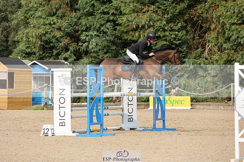 250816A-155151-02616 - Cls 8 Snr Newcomers