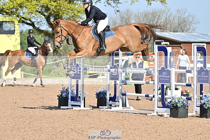 240509A-093853-00622 - Cls 8 Foxhunter