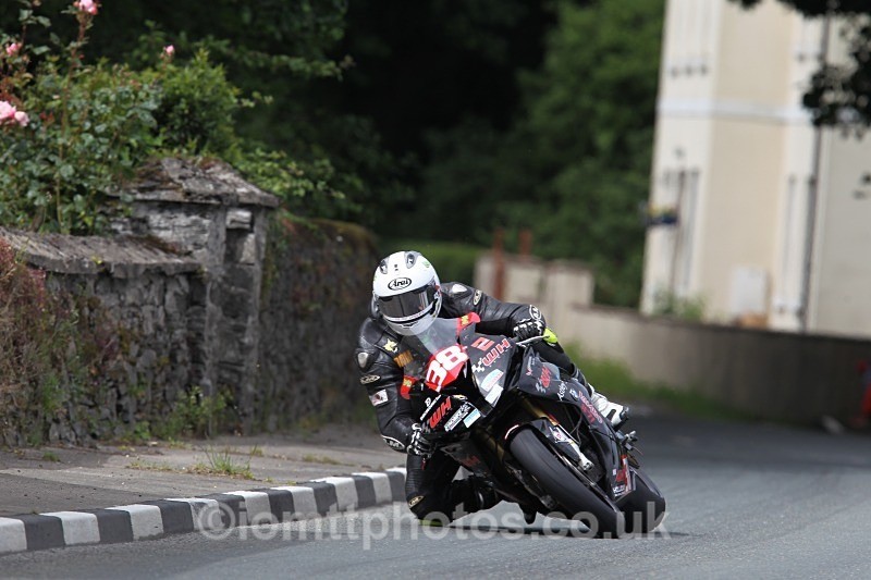  - Superstock Race