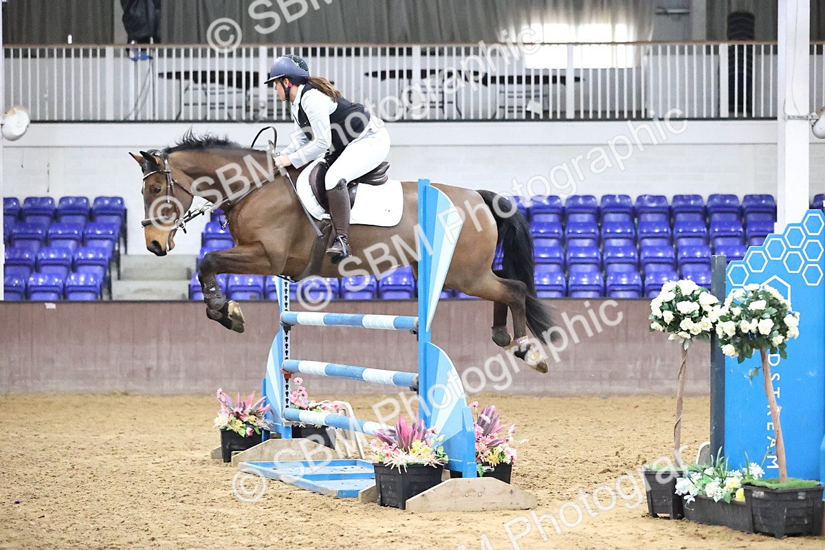 SBM_001990 - Class 10 - Senior Newcomers - 1.10m