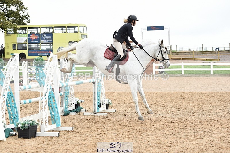 231013A-131720-01764 - Cls 3 1.05m Amateur Quali