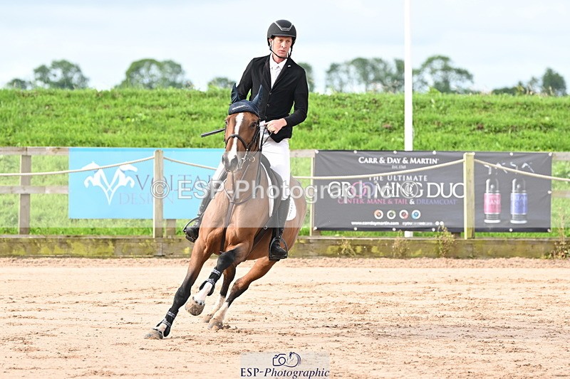 240721A-083225-16565 - Cls 20, 1 Star Gold Tour 1.35m