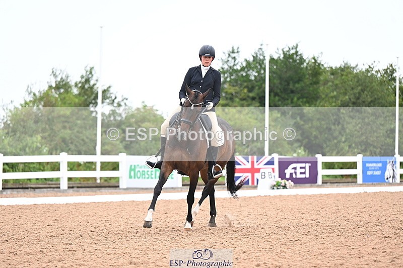 240815A-100739-00012 - 227-Stephanie.Rapley-Jay-Jay