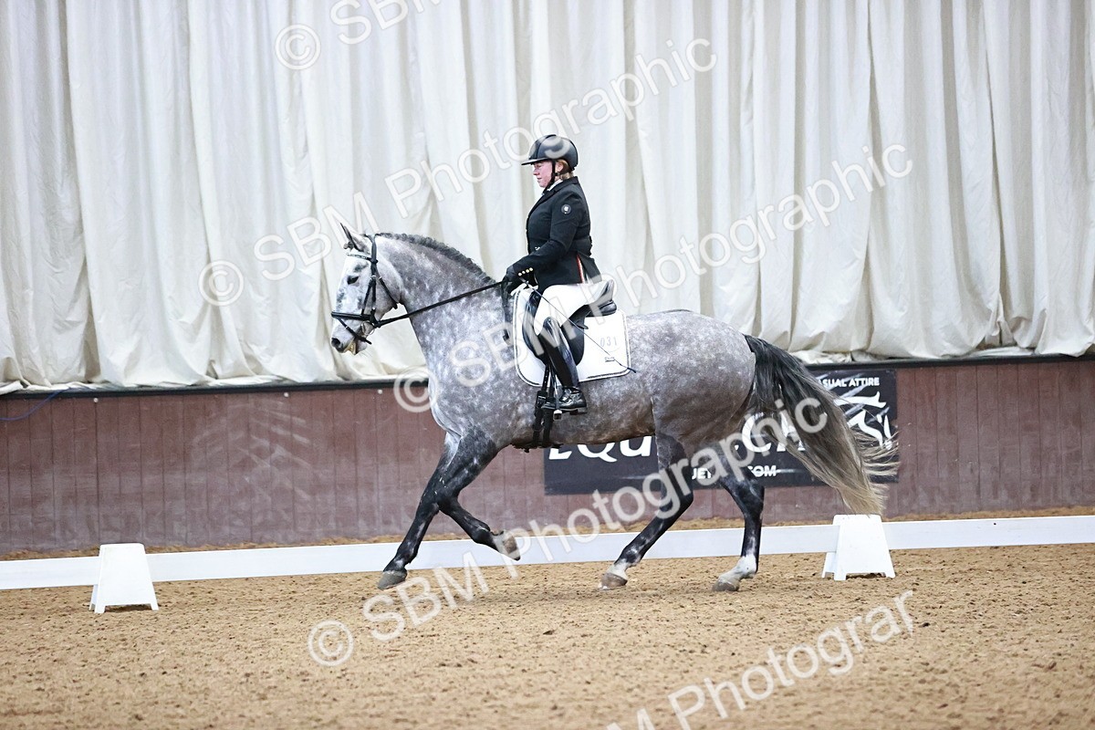 SBM_000172 - Class 2-3 - Prelim 5 Novice 4