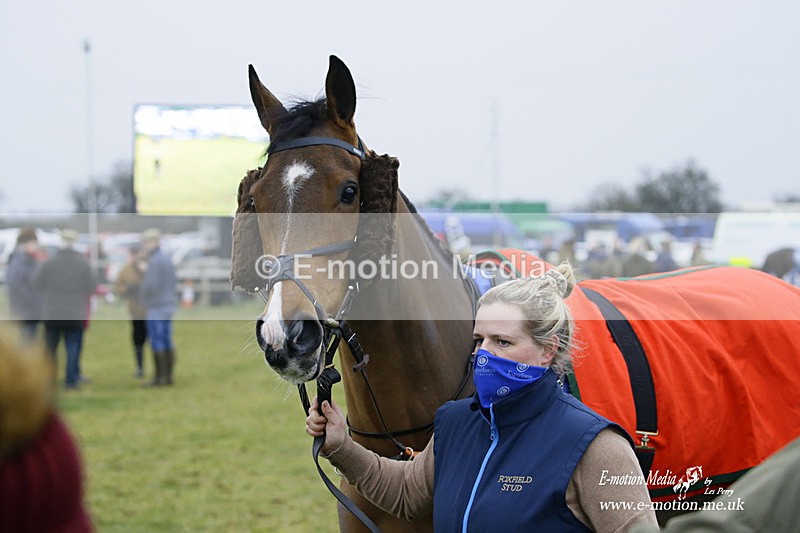 PtP 230122 680 - Cocklebarrow Races - Heythrop Hunt - 23/01/22